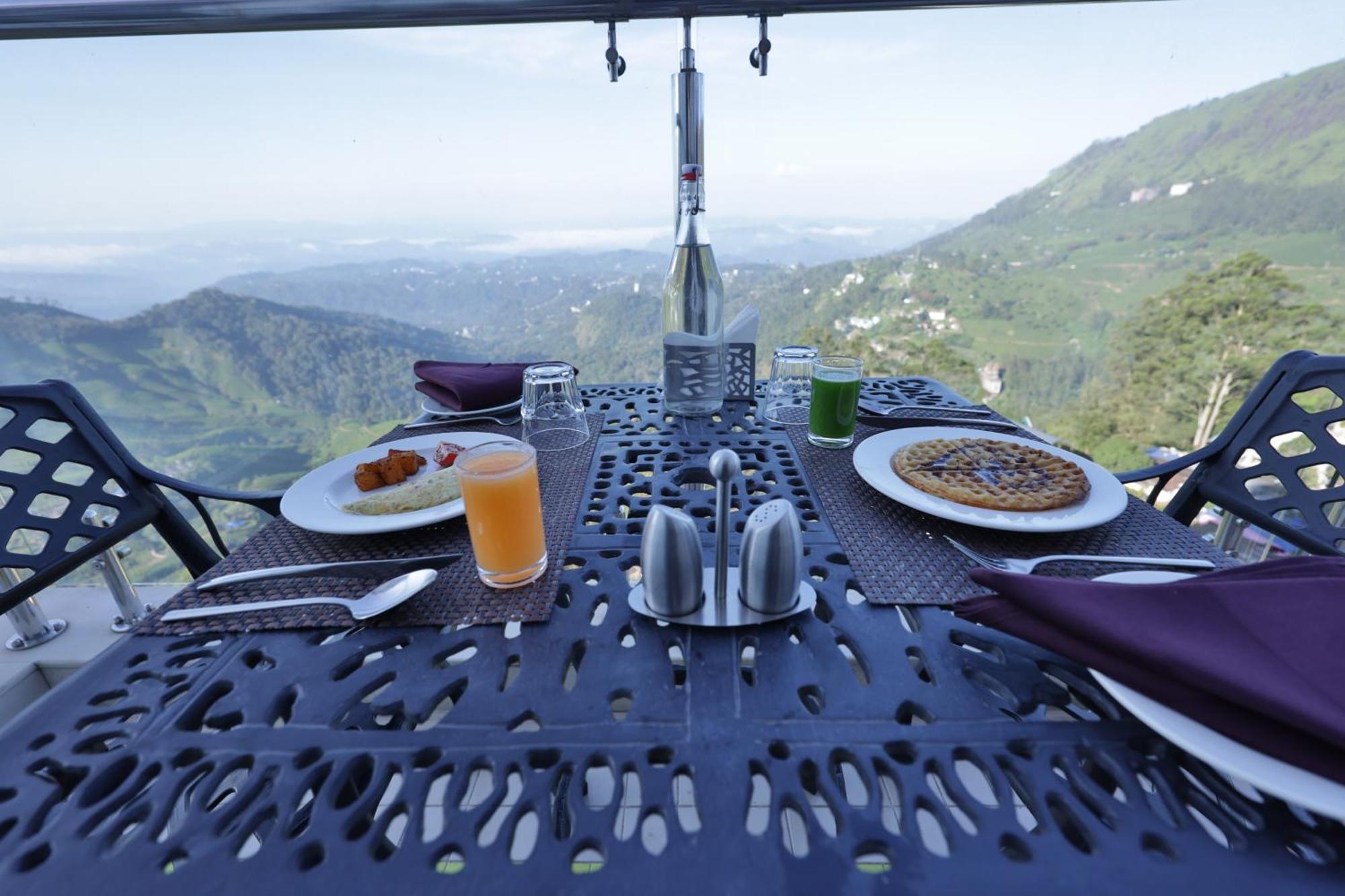 Fragrant Nature Munnar - A Five Star Classified Hotel Exterior photo
